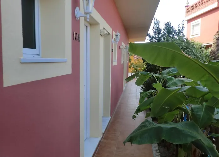 Hostal Alhaja PlayaHostal